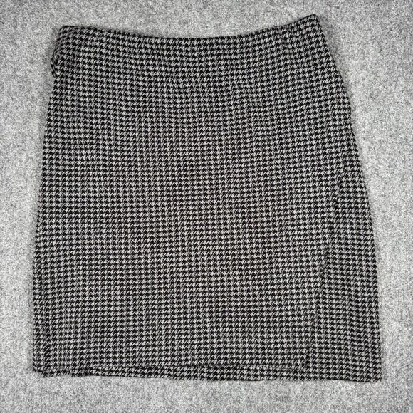 J. Jill Dresses & Skirts - J. Jill Skirt Gray Black Houndstooth Faux Wrap A Line Ponte Women’s Small